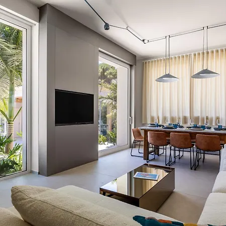 Villa Essence Design With Pool Marsala