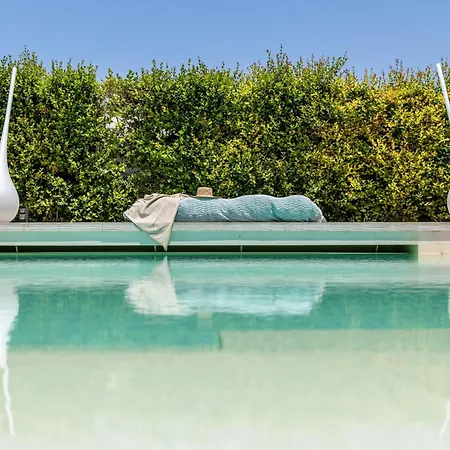 Essence Design With Pool Willa Marsala